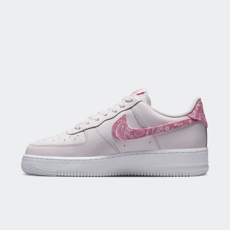 air force 1s pink